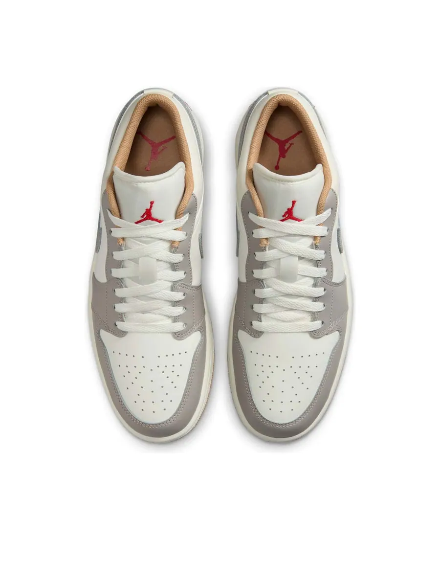 Кроссовки Air Jordan 1 Low 'Sail Fire Red College Grey' — изображение 4 из 6, бежевый