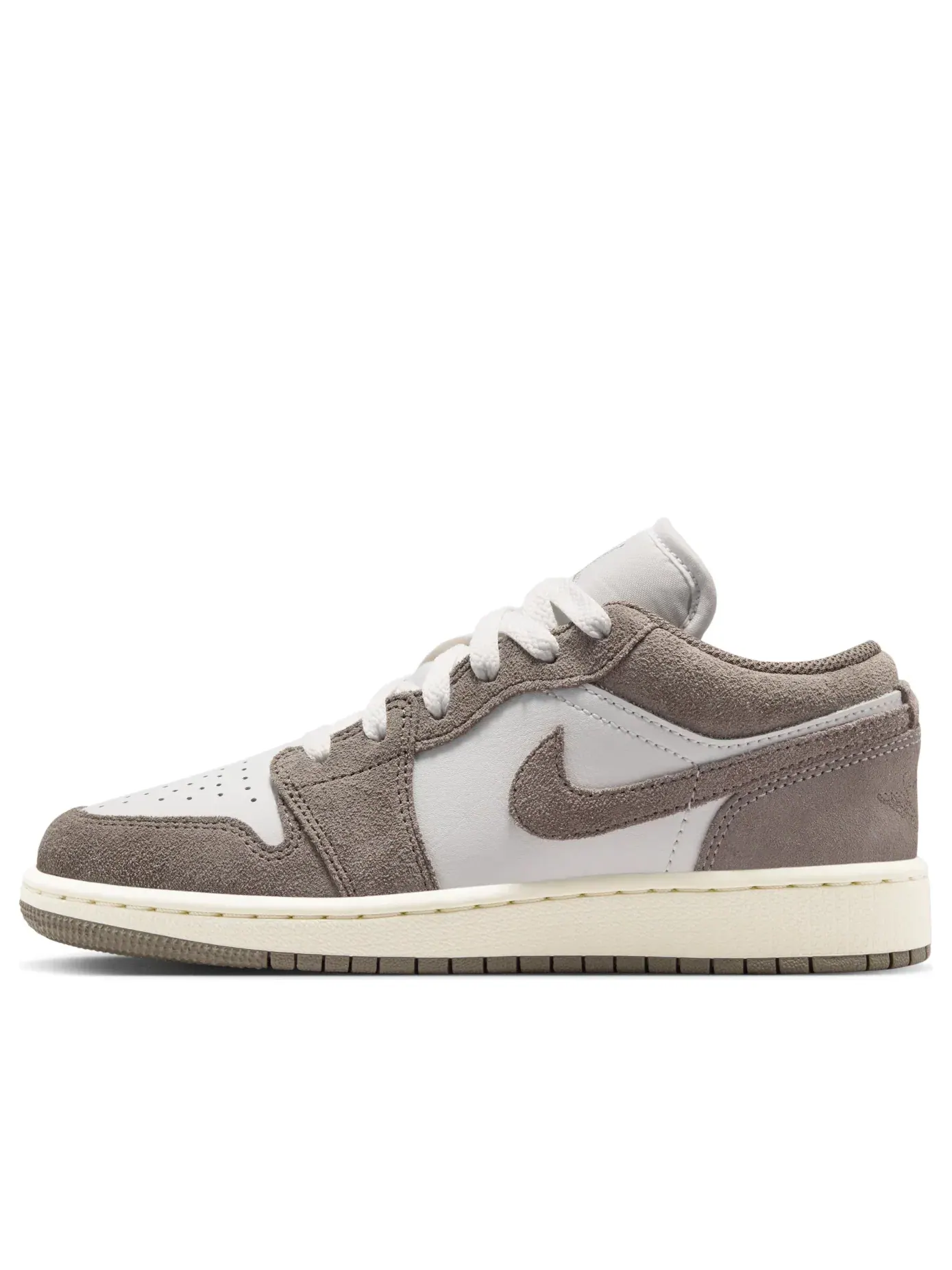 Кроссовки Air Jordan 1 Low 'Olive Grey Enigma Stone' 553560-026 — изображение 1 из 7, серый