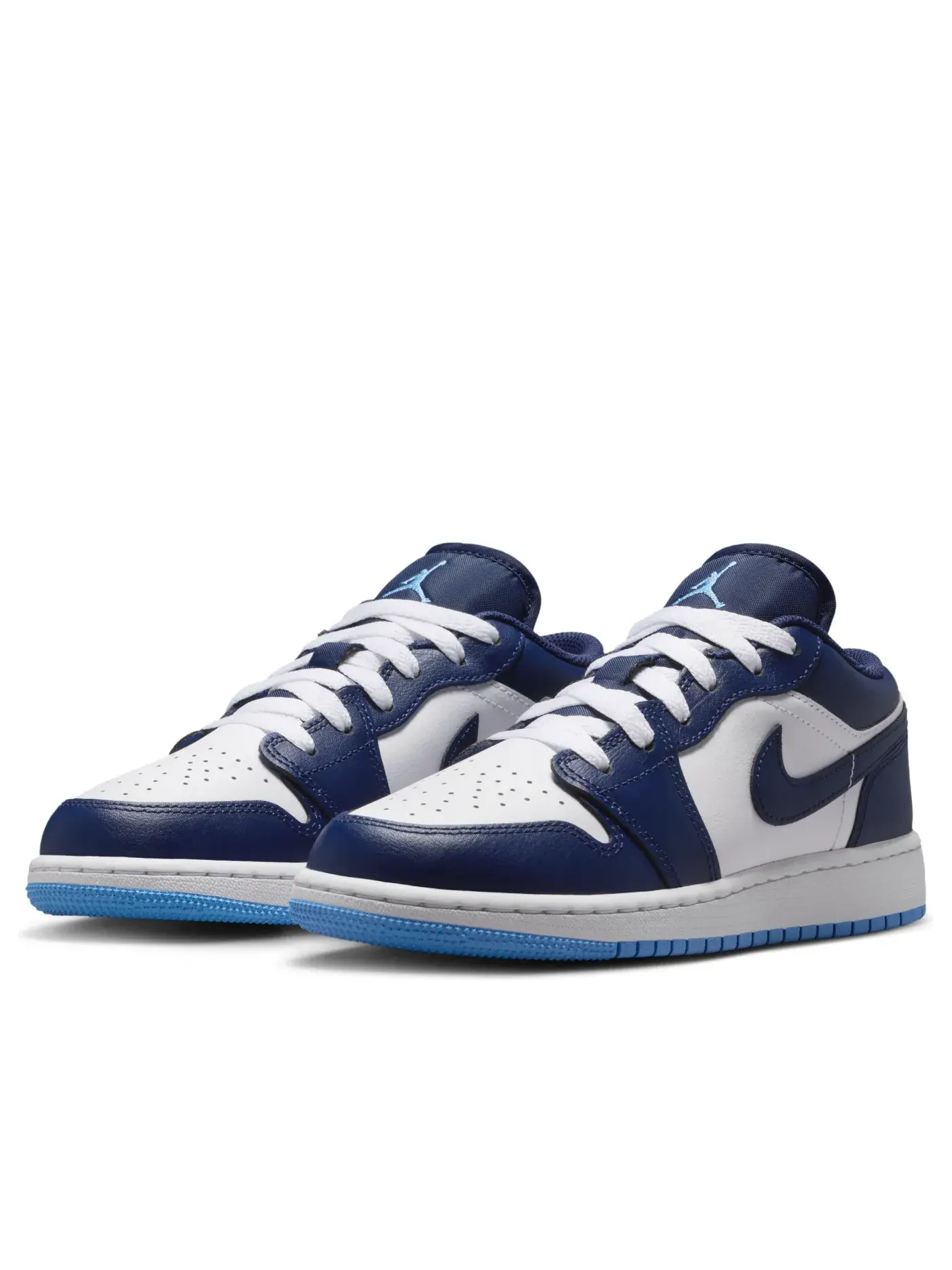 Кроссовки (GS) Air Jordan 1 Low 'Midnight Navy University Blue' — изображение 4 из 7, темно-синий