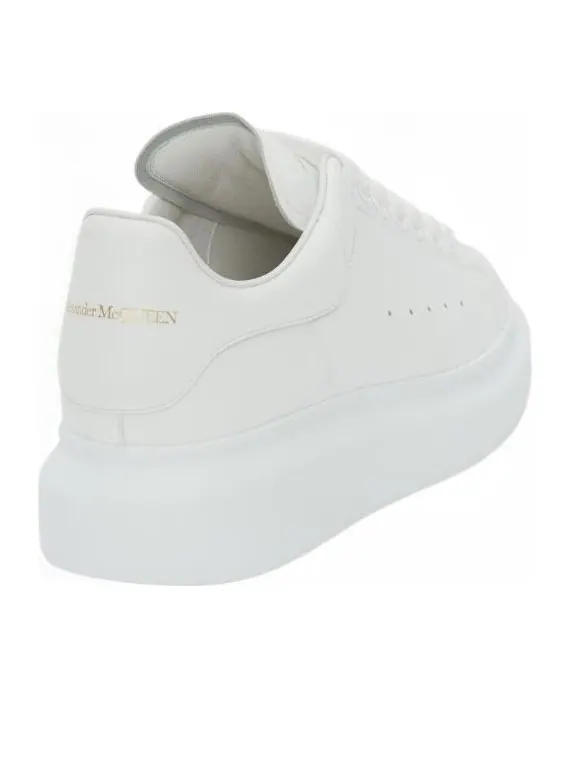 Кроссовки Alexander McQueen Oversized Sneaker 'White' 2024 — изображение 3 из 4, белый