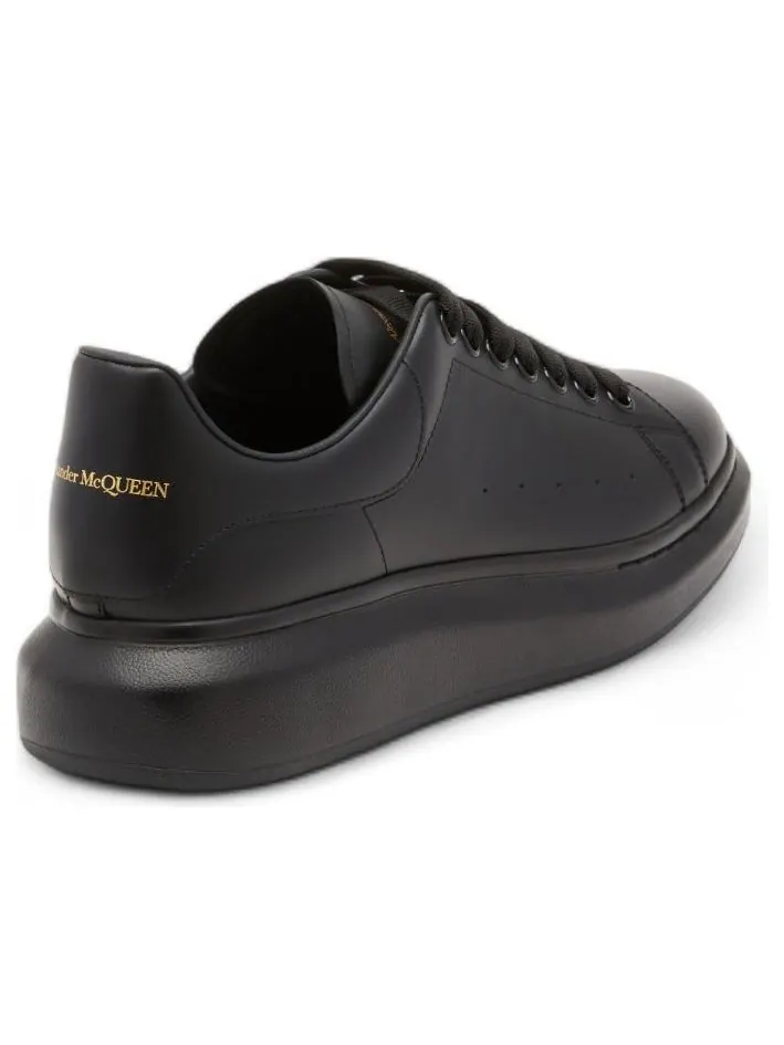 Кроссовки Alexander McQueen Oversized Sneaker 'Black' — изображение 2 из 3, черный