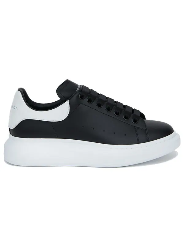 Кроссовки oversized sneaker 'black white' Alexander Mcqueen — изображение 2 из 4, черный/белый