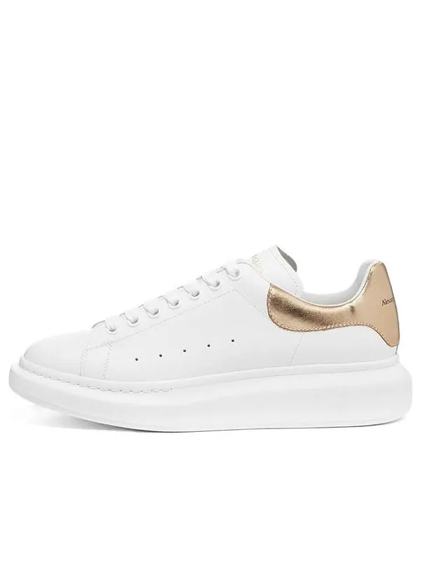 Кроссовки oversized sneaker 'white gold' Alexander Mcqueen — изображение 1 из 4, белый/золотистый