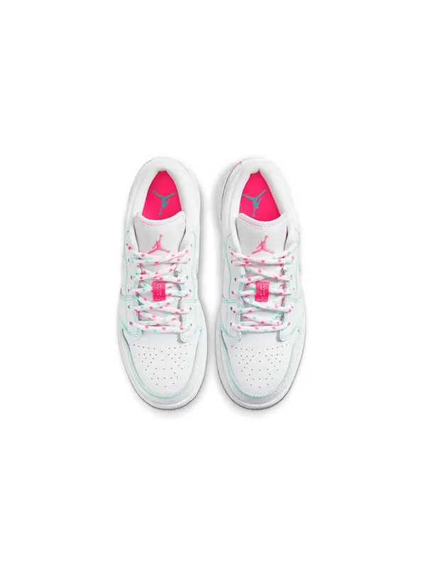 Кроссовки 1 низкие Air Jordan — изображение 4 из 4, белый