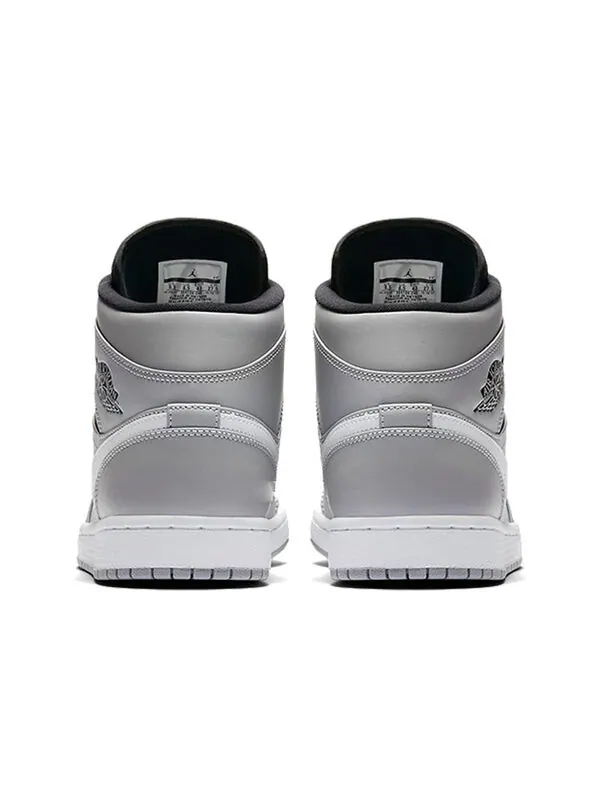 Кроссовки 1 средние Air Jordan — изображение 4 из 4, серый/белый/черный