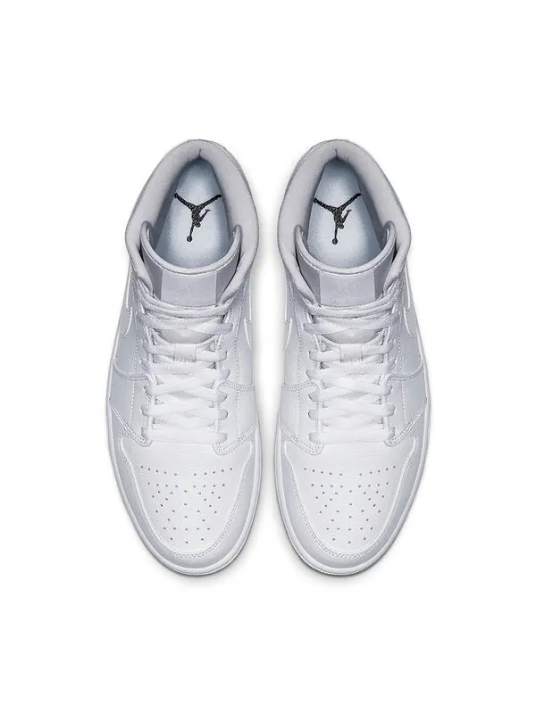Кроссовки 1 средние Air Jordan — изображение 4 из 4, белый