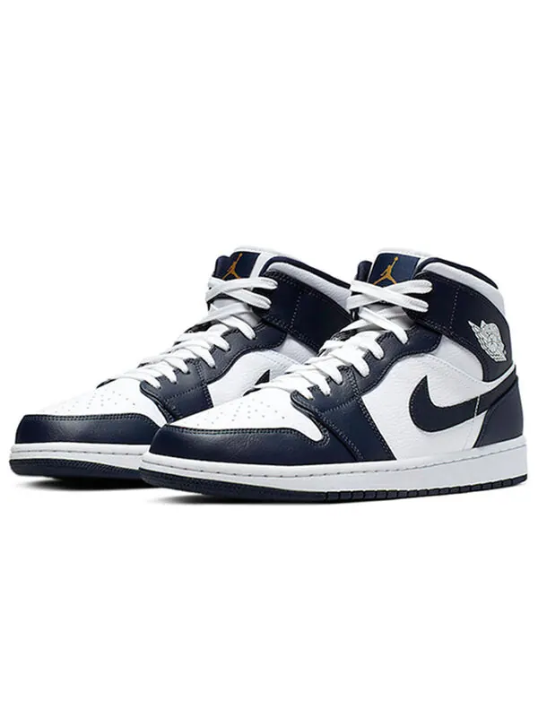 Кроссовки 1 средние Air Jordan — изображение 3 из 4