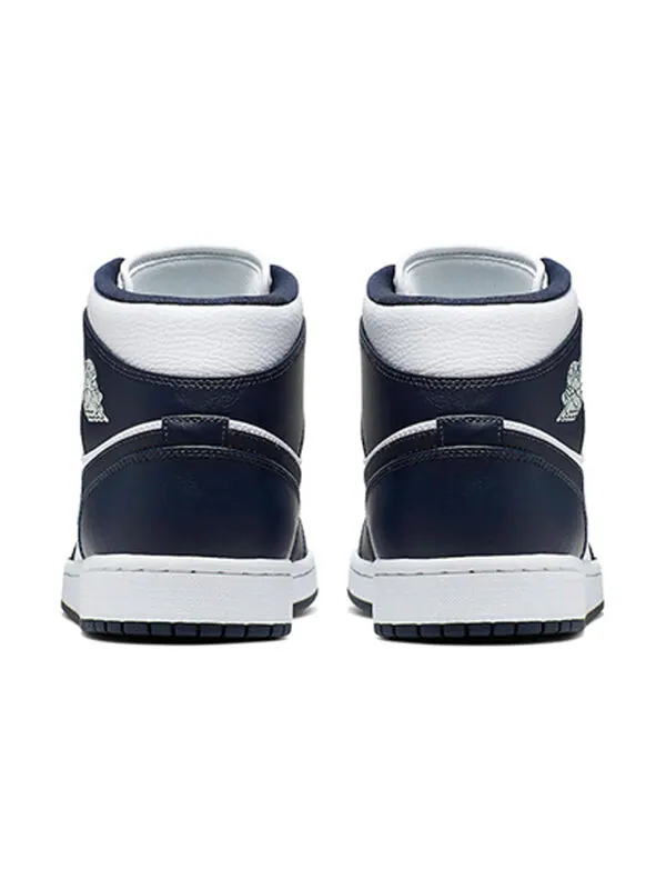 Кроссовки 1 средние Air Jordan — изображение 4 из 4