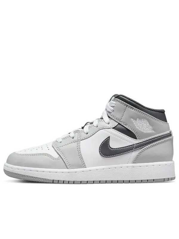 Кроссовки 1 средние Air Jordan — изображение 1 из 4, серый