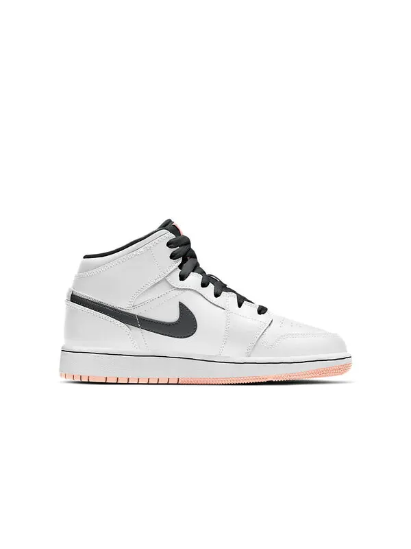 Кроссовки 1 средние Air Jordan — изображение 2 из 3, белый