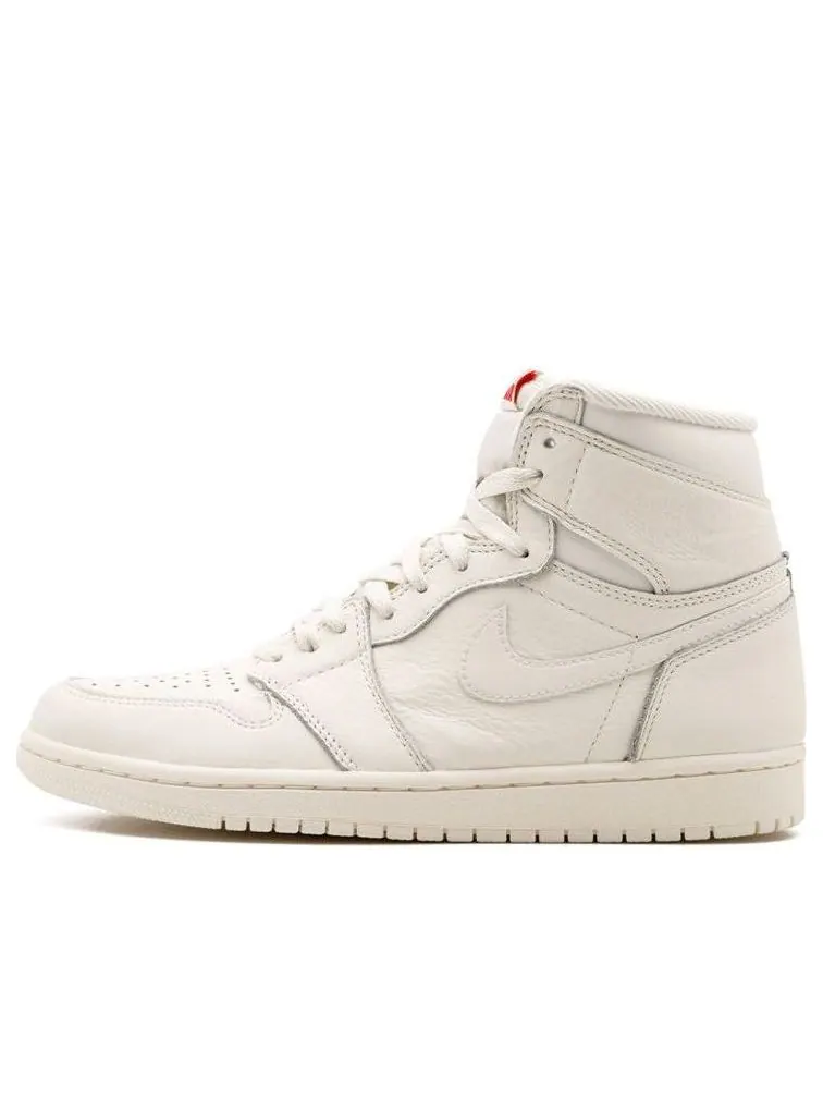 Кроссовки Air Jordan 1 Retro High OG 'Sail' — изображение 1 из 5, белый