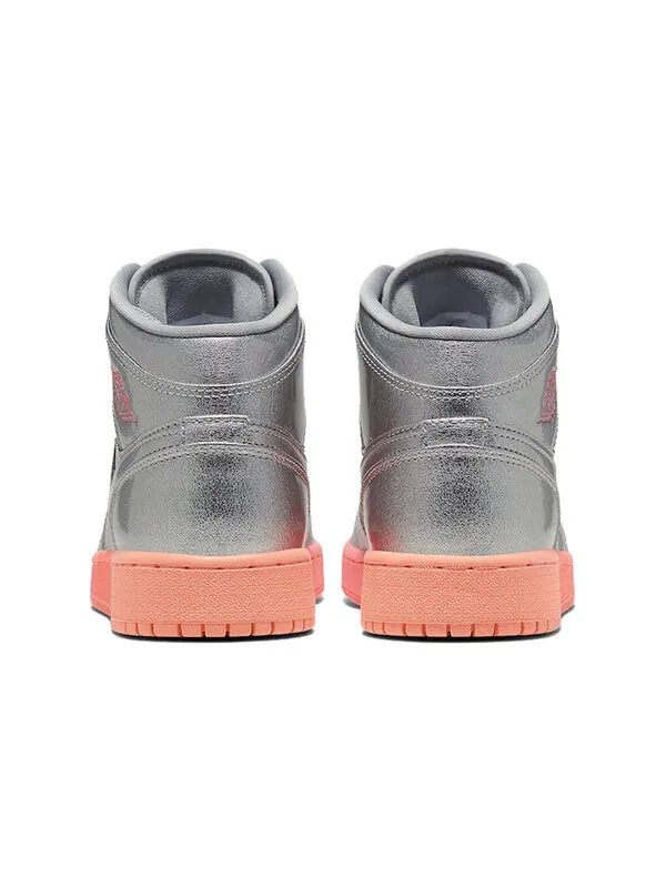 Кроссовки (GS) Air Jordan 1 Mid 'Metallic Silver Pink Crimson' — изображение 4 из 4