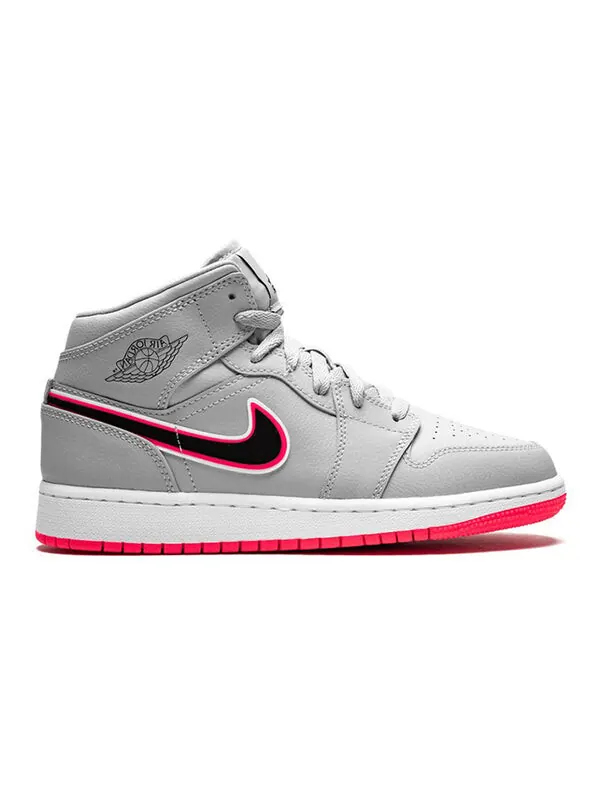 Кроссовки 1 средние Air Jordan — изображение 2 из 4