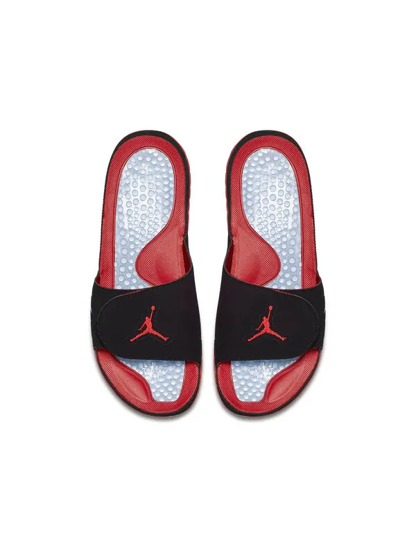 Тапочки hydro 5 retro black red slippers 'black red white' Air Jordan — изображение 3 из 4, черный/красный/белый