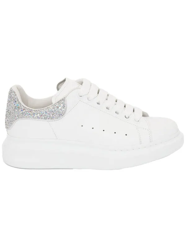Кроссовки oversized sneaker 'white holo silver' Alexander Mcqueen — изображение 2 из 4, белый/серебристый