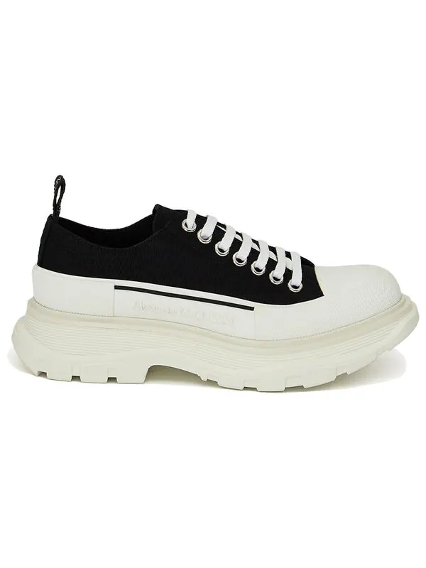 Кроссовки tread slick low lace up 'black white' Alexander Mcqueen — изображение 2 из 4, черный/белый