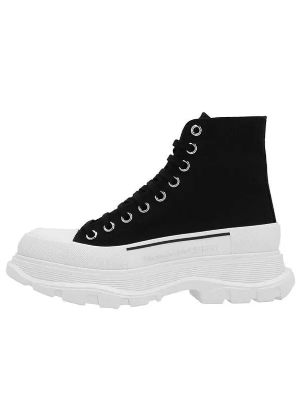 Кроссовки tread slick lace up boot 'black white' Alexander Mcqueen — изображение 1 из 4, черный/белый