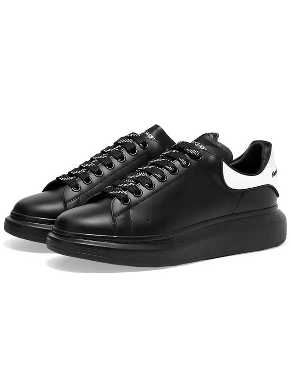 Кроссовки oversized sneaker 'black' Alexander Mcqueen — изображение 3 из 4, черный/белый