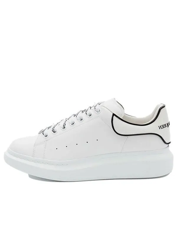 Кроссовки oversized sneaker 'white black trim' Alexander Mcqueen — изображение 1 из 4, белый/черный