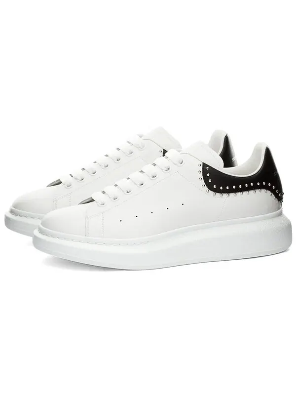 Кроссовки oversized sneaker 'white studs' Alexander Mcqueen — изображение 2 из 4, белый/черный