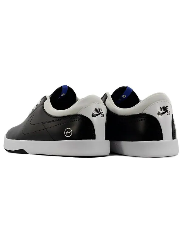 Фрагмент кроссовок дизайн x eric koston sb Nike — изображение 3 из 4, черный/синий