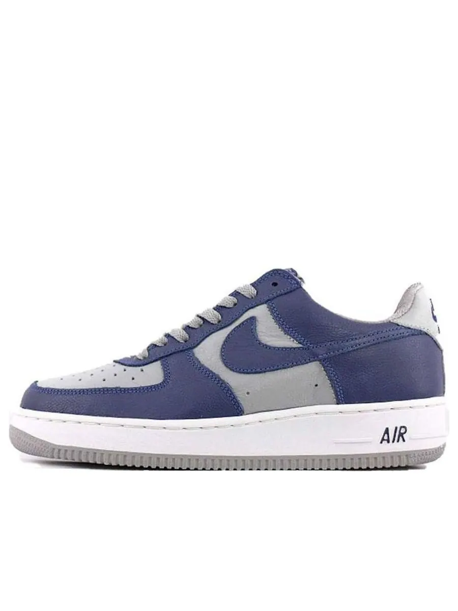 Кроссовки Nike x Atmos Air Force 1 Low 'Blue Grey' — изображение 1 из 2, серый