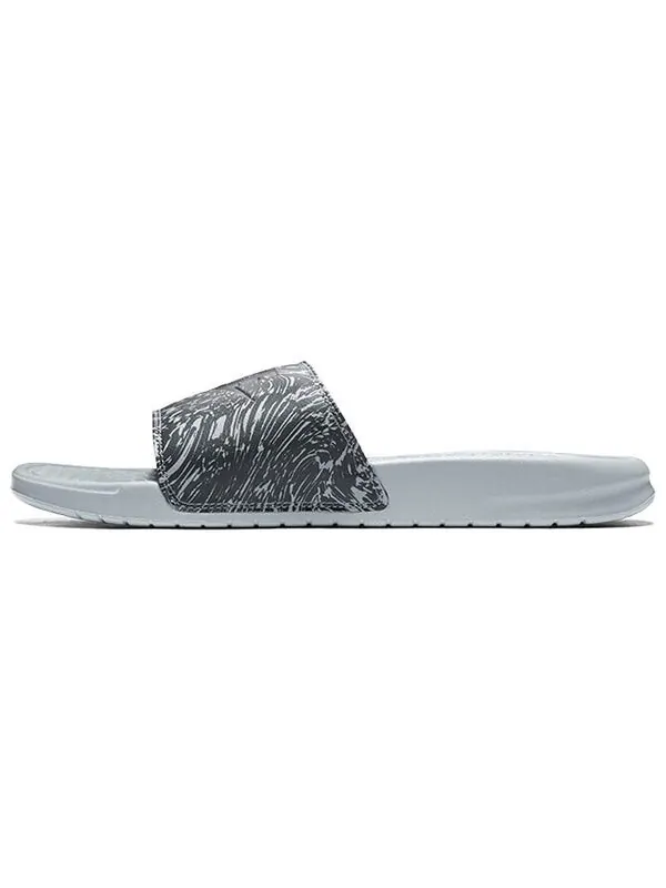 Тапочки benassi jdi slide 'wolf grey' Nike — изображение 2 из 4, черный/белый