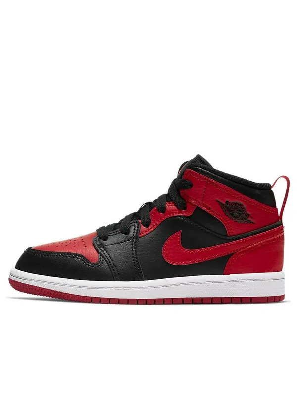 Кроссовки 1 средние Air Jordan — изображение 1 из 4