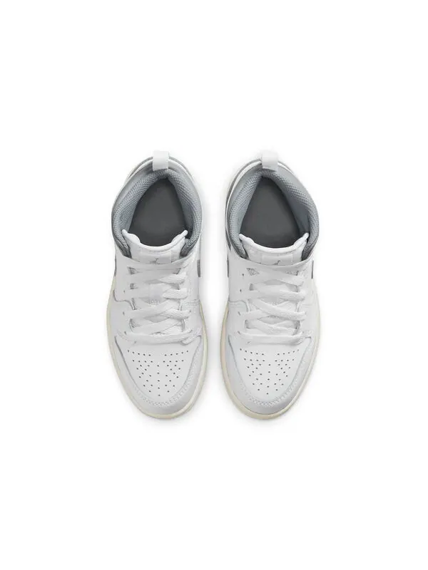 Кроссовки 1 средние Air Jordan — изображение 4 из 4, белый