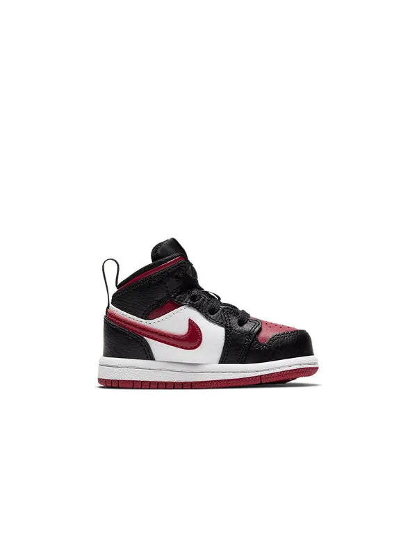 Кроссовки 1 средние Air Jordan — изображение 2 из 4, красный