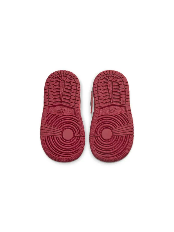 Кроссовки 1 средние Air Jordan — изображение 4 из 4, красный