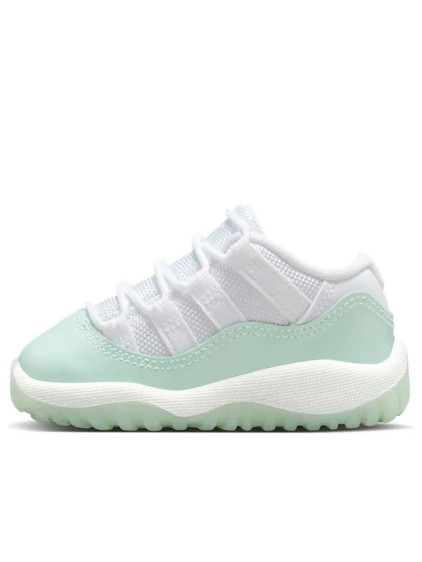 Кроссовки (TD) Air Jordan 11 Retro Low 'Igloo' — изображение 1 из 6, белый