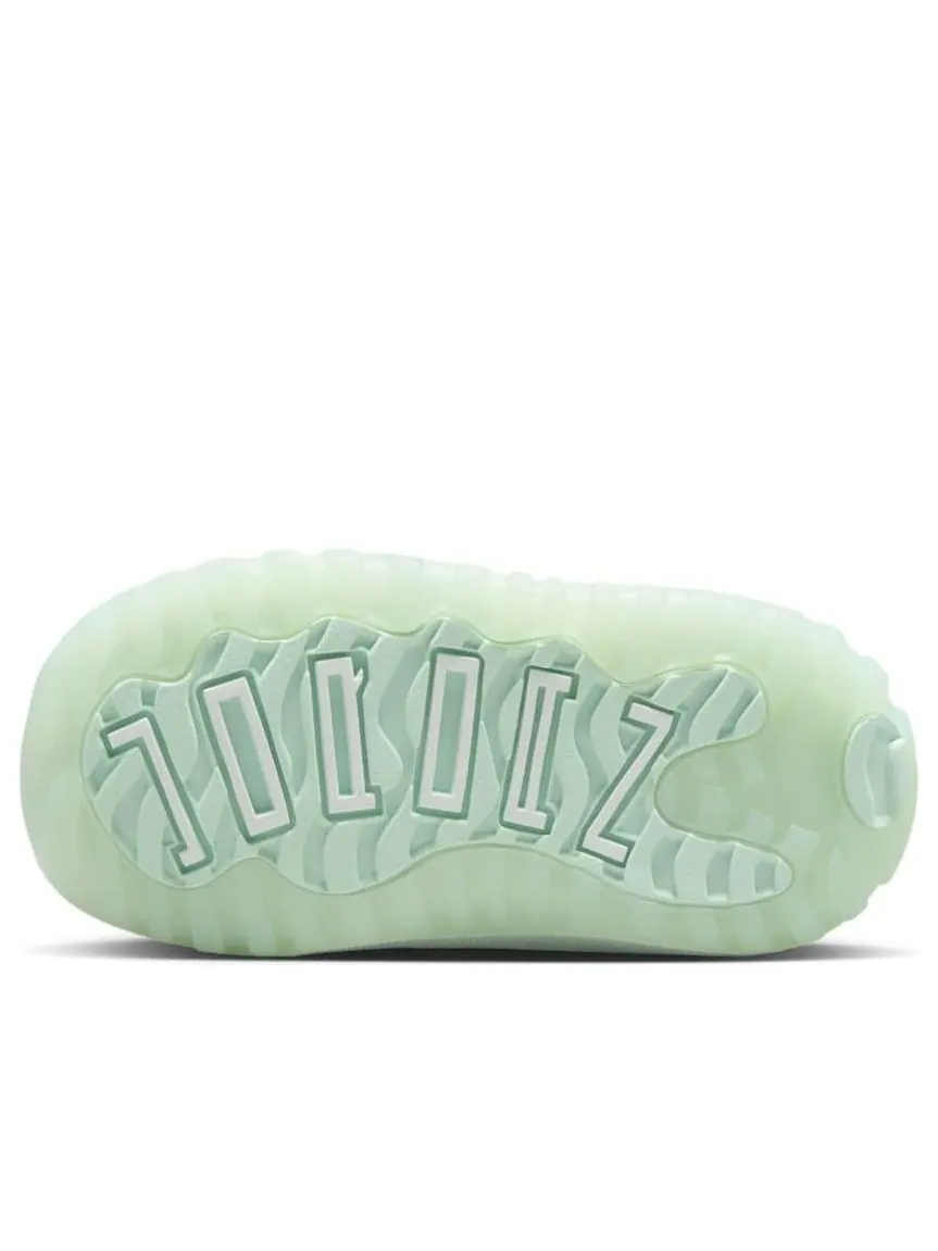 Кроссовки (TD) Air Jordan 11 Retro Low 'Igloo' — изображение 6 из 6, белый