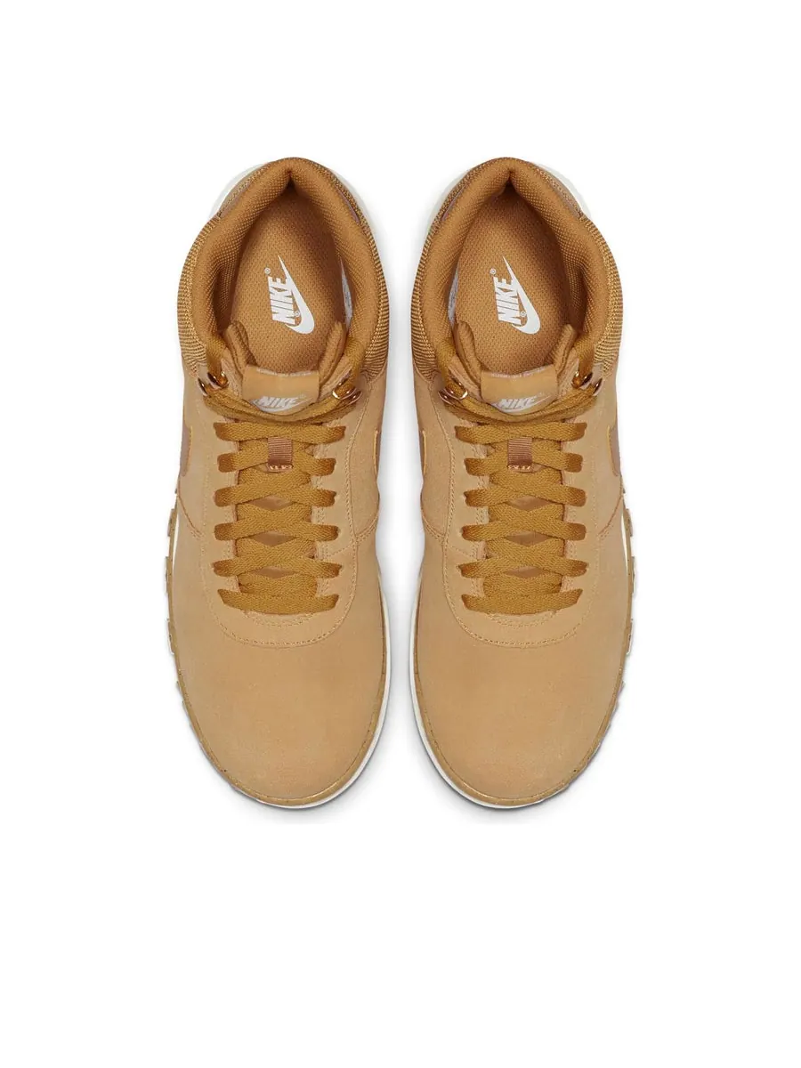 Спортивные кроссовки Nike Hoodland Suede 'Haystack' — изображение 4 из 6, бежевый