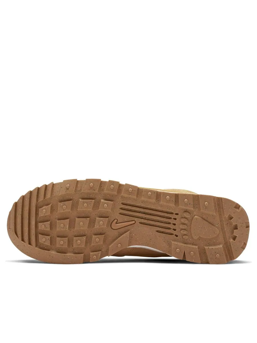 Спортивные кроссовки Nike Hoodland Suede 'Haystack' — изображение 6 из 6, бежевый