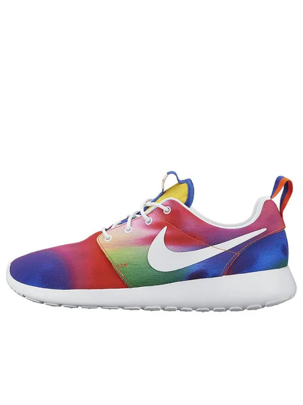 Кроссовки rosherun принт Nike — изображение 1 из 1, фиолетовый/белый/красный
