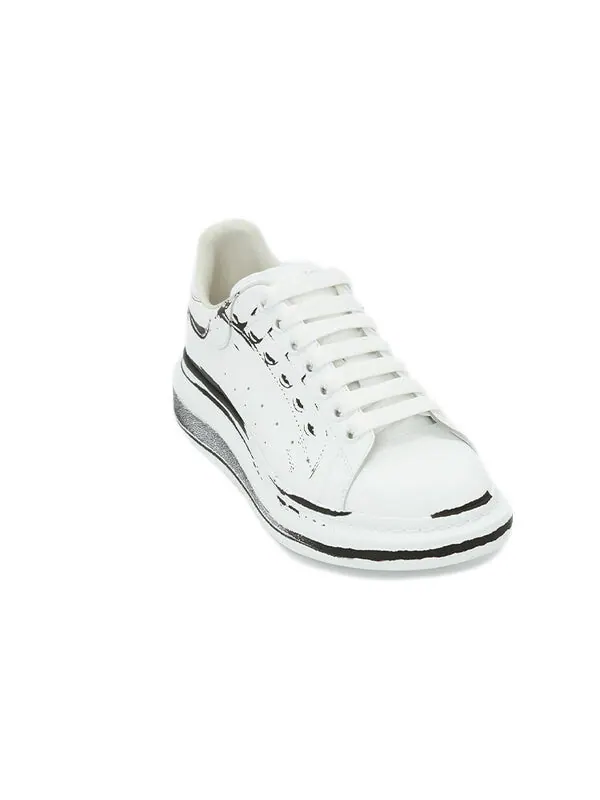 Кроссовки oversized sneaker 'white black print' Alexander Mcqueen — изображение 3 из 4, белый/черный