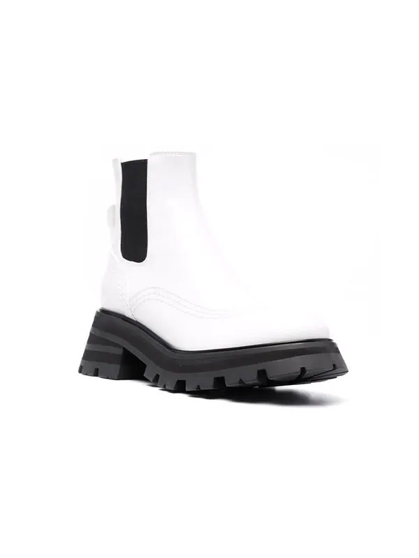 Кроссовки leather chelsea ankle boots 'white black' Alexander Mcqueen — изображение 2 из 4, белый
