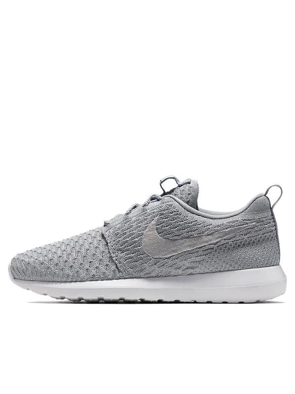 Кроссовки roshe nm flyknit wolf grey Nike — изображение 1 из 1, серый