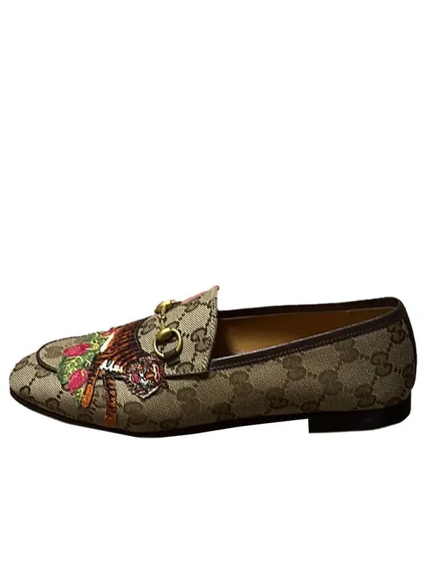Кроссовки embroidered round toe loafer 'beige' Gucci — изображение 1 из 3, бежевый