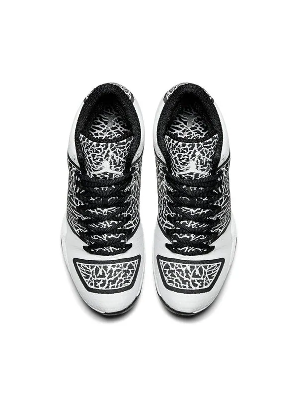 Кроссовки 29 Air Jordan — изображение 4 из 4, черный/белый