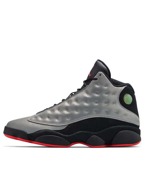 Кроссовки 13 ретро Air Jordan — изображение 1 из 4, серебристый