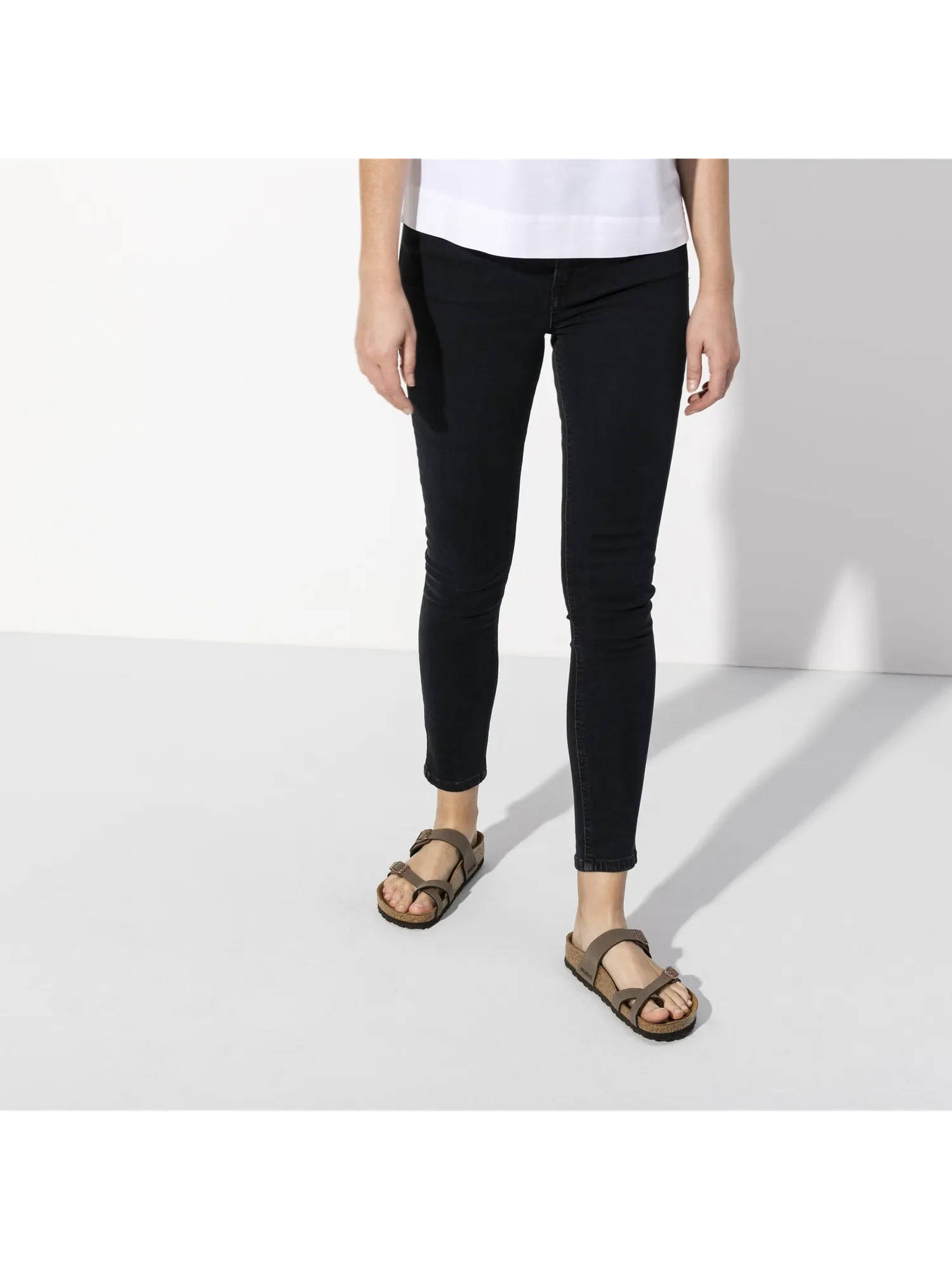 Сандалии Birkenstock Mayari Birko-Flor — изображение 2 из 12, коричневый