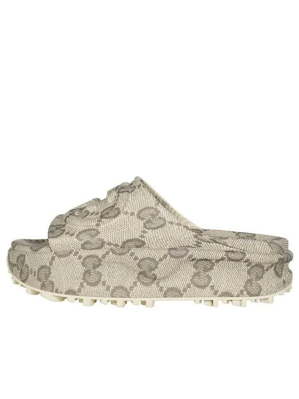 Сандалии slide sandal with interlocking g 'beige' Gucci — изображение 1 из 3, бежевый