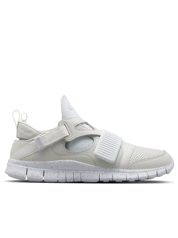 Кроссовки Nike Huarache Carnivore Sp — изображение 1 из 4, белый