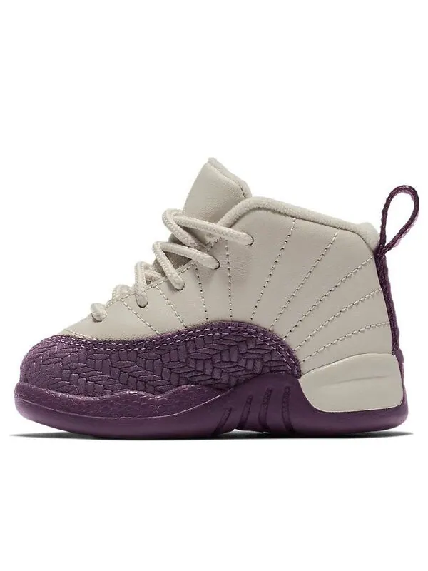 Кроссовки 12 ретро Air Jordan — изображение 1 из 3, белый/фиолетовый