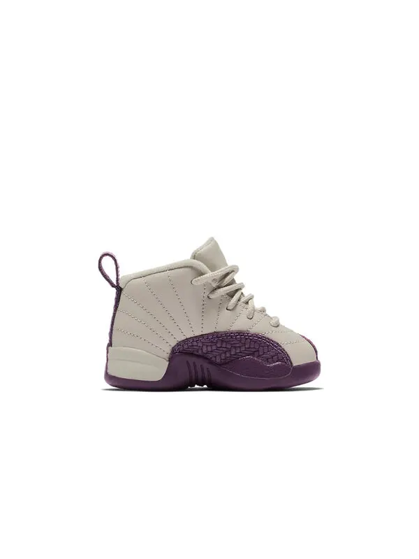 Кроссовки 12 ретро Air Jordan — изображение 2 из 3, белый/фиолетовый