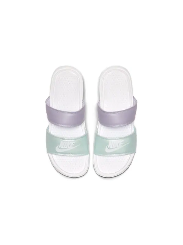 Тапочки benassi duo ultra 'white' Nike — изображение 3 из 4, белый/фиолетовый