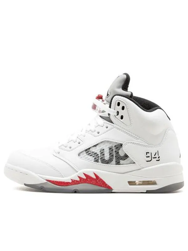 Кроссовки supreme x 5 ретро Air Jordan — изображение 1 из 4, белый