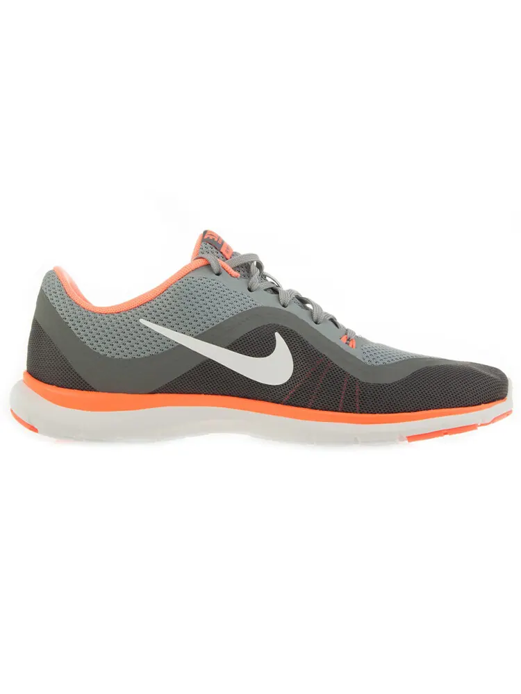 Nike Кроссовки Женщины — изображение 2 из 4